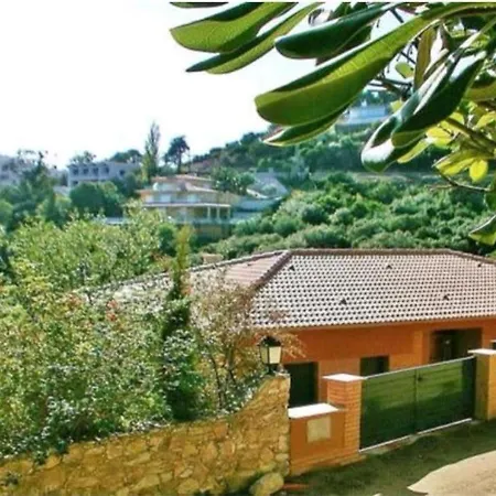 With Private Pool Next To Beach, Sa Riera *
